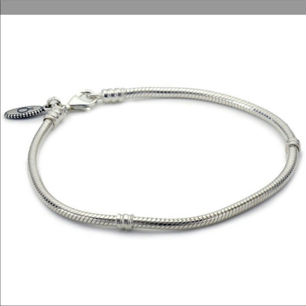Pandora lobster clasp bracelet